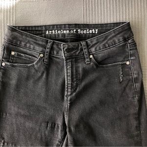 Articles of Society Black Sarah Cut Off Hem Athens Destroyed Skinny Jeans Sz 26